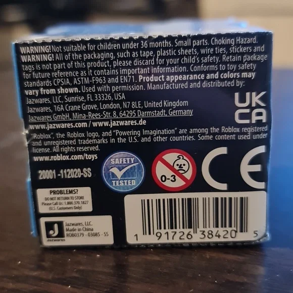 Roblox Series 9 Mystery Figurine with Virtual Code NIB - Picture 4 of 4